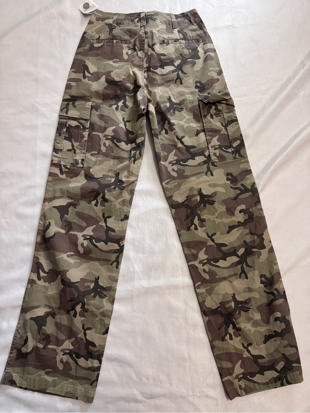 NWT ALTAR'D STATE Bria Women's Camo Cargo Pants Size Small - Picture 6 of 8